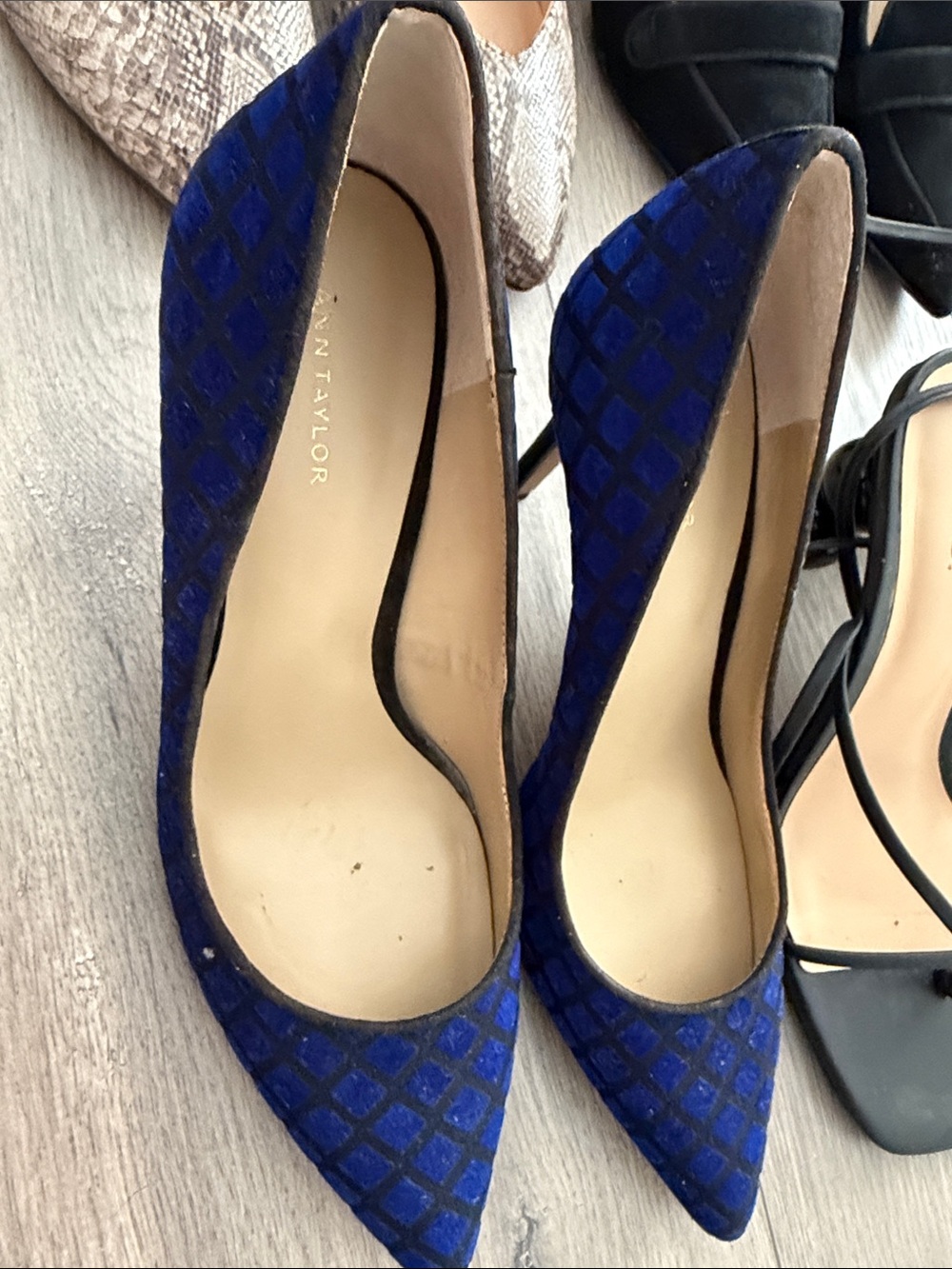 Ann Taylor Blue Pointed-Toe Slingback Heels bundle of 4 - Picture 3 of 8